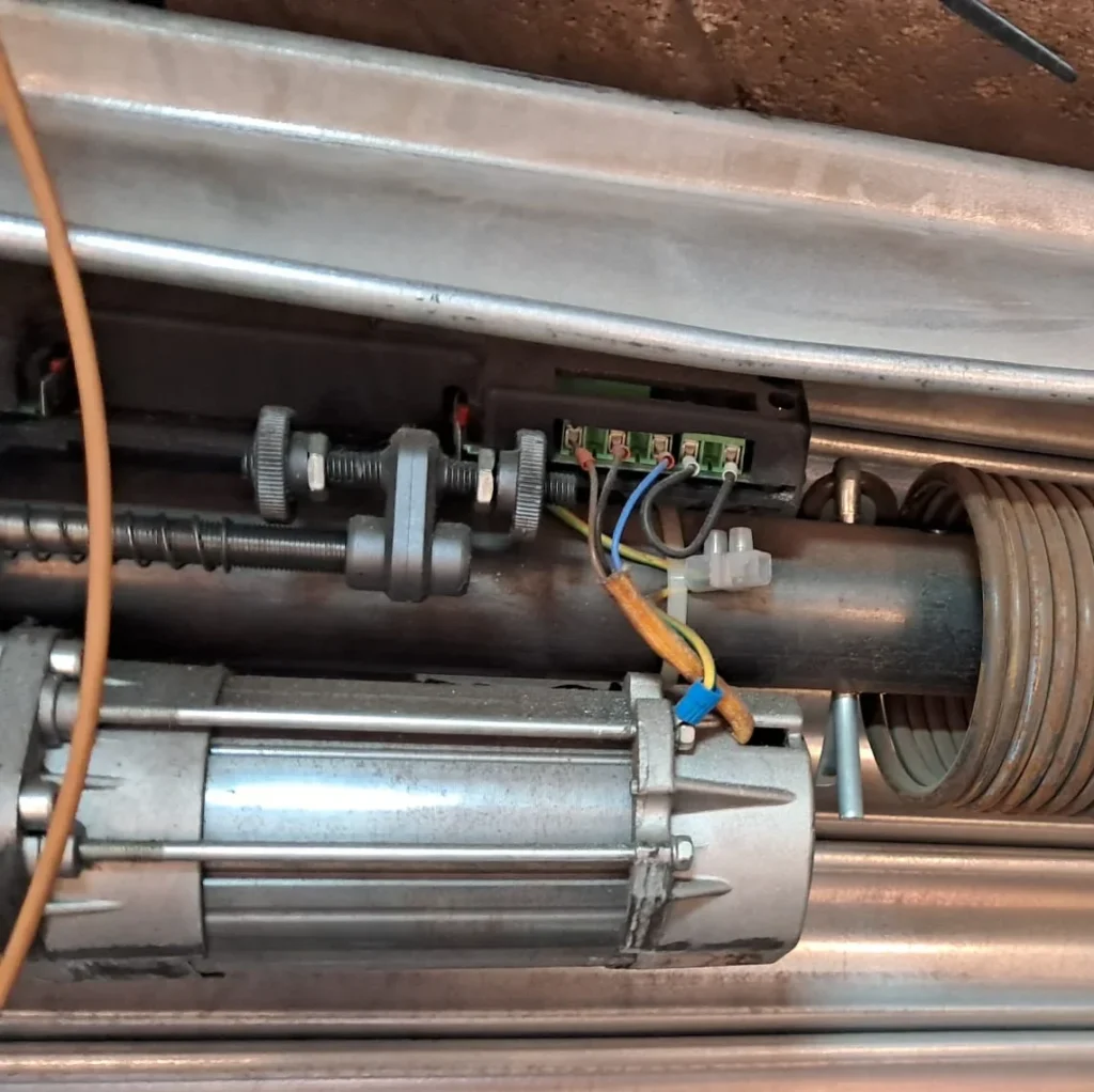 Mantenimiento puertas de garaje Barcelona